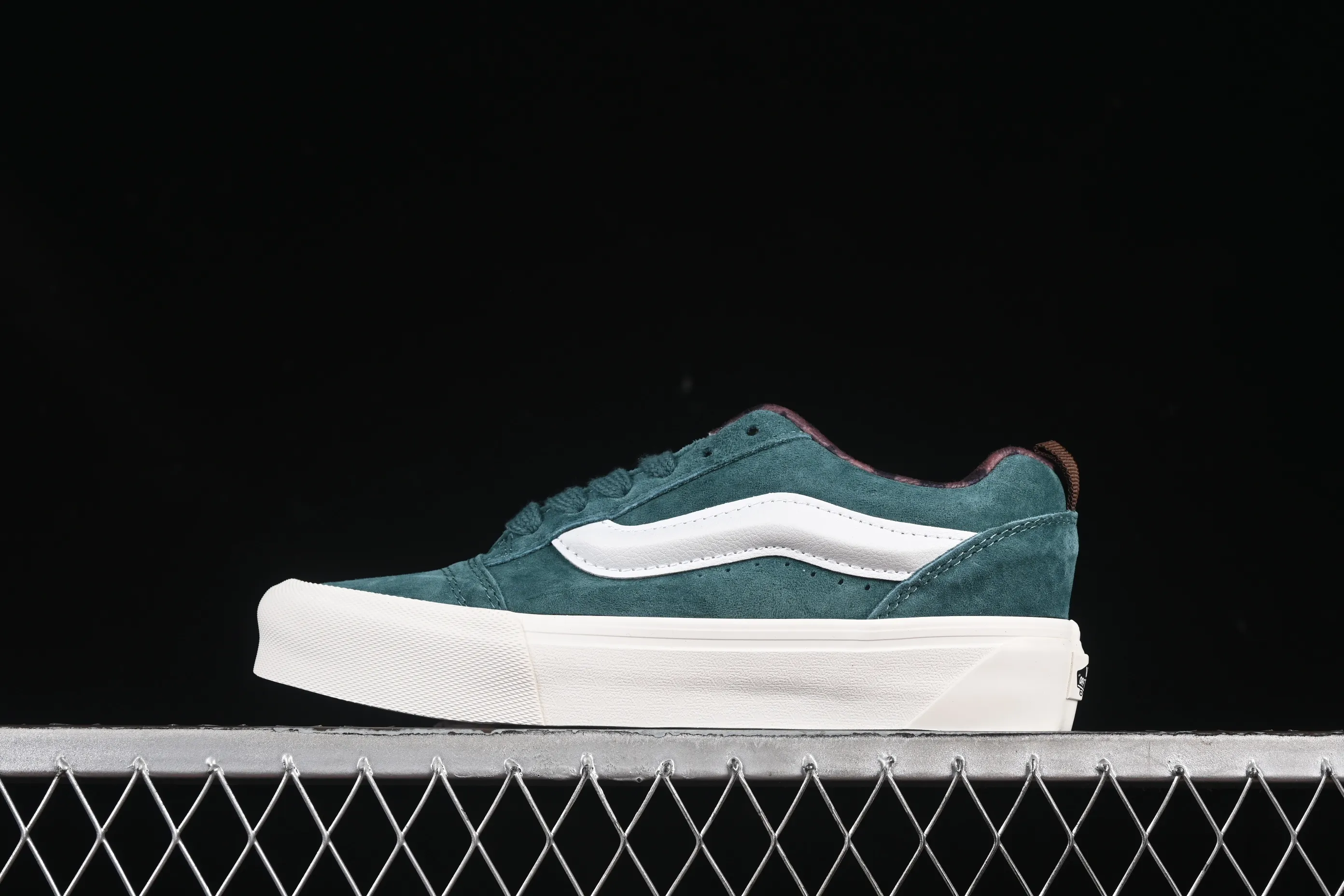 All categories Vans Vans series Vans Low Vans low-top Vans Knu Skool Vans low-top retro casual fat bread shoes VN000CS0PRM